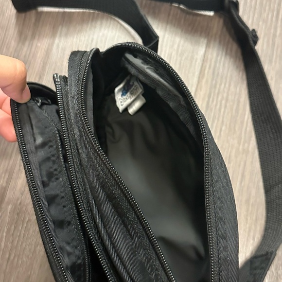 Vintage Disneyland Resort Waist Bag - Picture 4 of 6